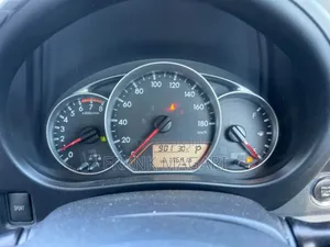 Toyota Ractis 1.5 FWD 2011 Silver