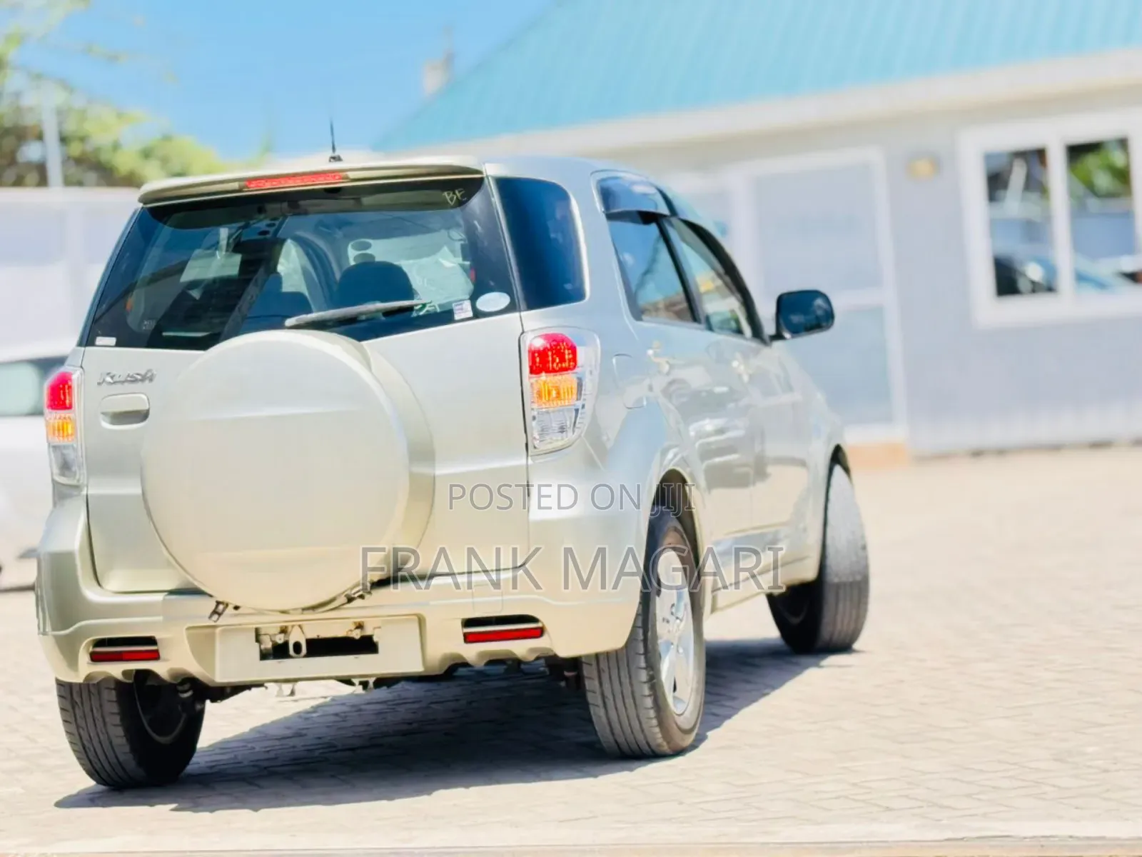 Toyota Rush 1.5 RWD 2009 Gold