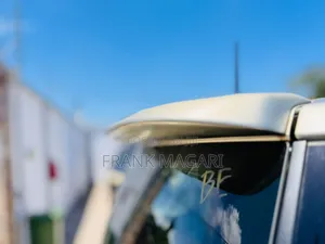 Toyota Rush 1.5 RWD 2009 Gold