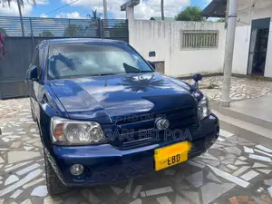 Toyota Kluger 2005 Blue