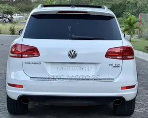 Volkswagen Touareg 2014 White