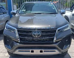 Toyota Fortuner 2017 Gray