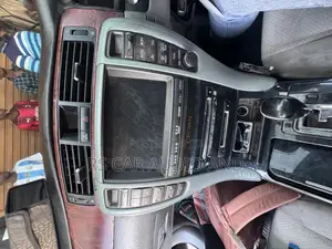 Toyota Crown Android Radio