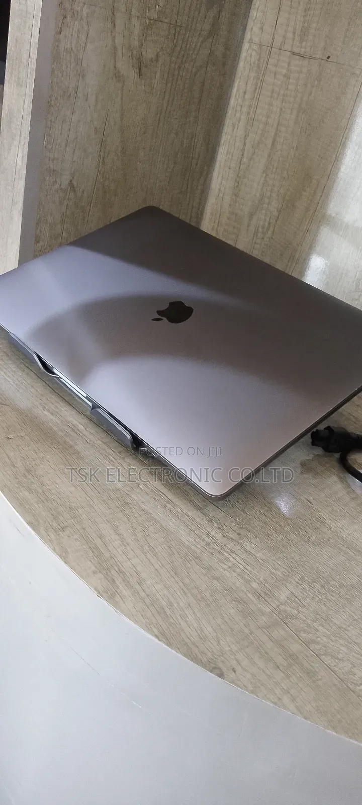 Laptop Apple MacBook Pro 2017 16GB Intel Core I7 SSD 1T