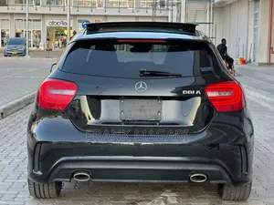 Mercedes-Benz A-Class 2013 Black