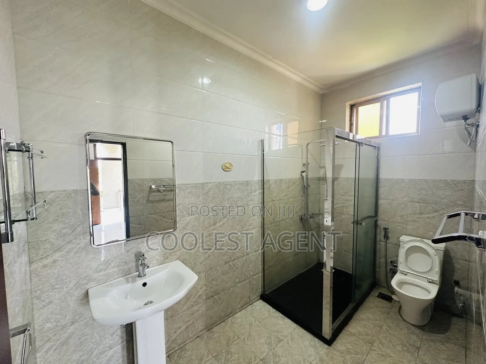 Furnished 3bdrm Apartment in Msasani Beach, Kinondoni for rent