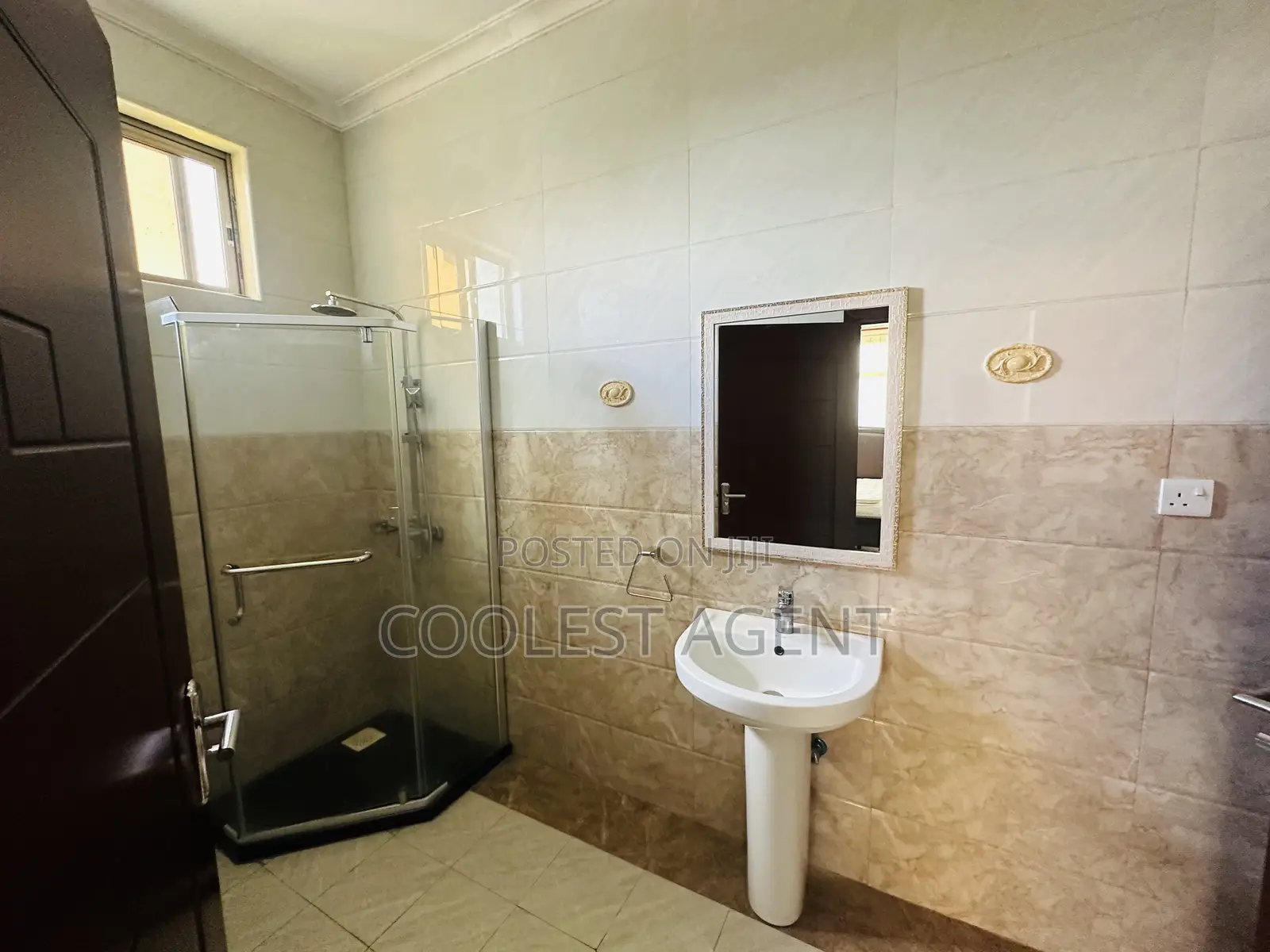 Furnished 3bdrm Apartment in Msasani Beach, Kinondoni for rent
