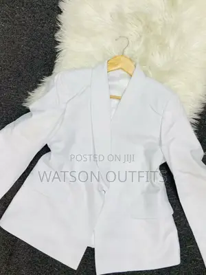 Women's Mixed Size Blazers