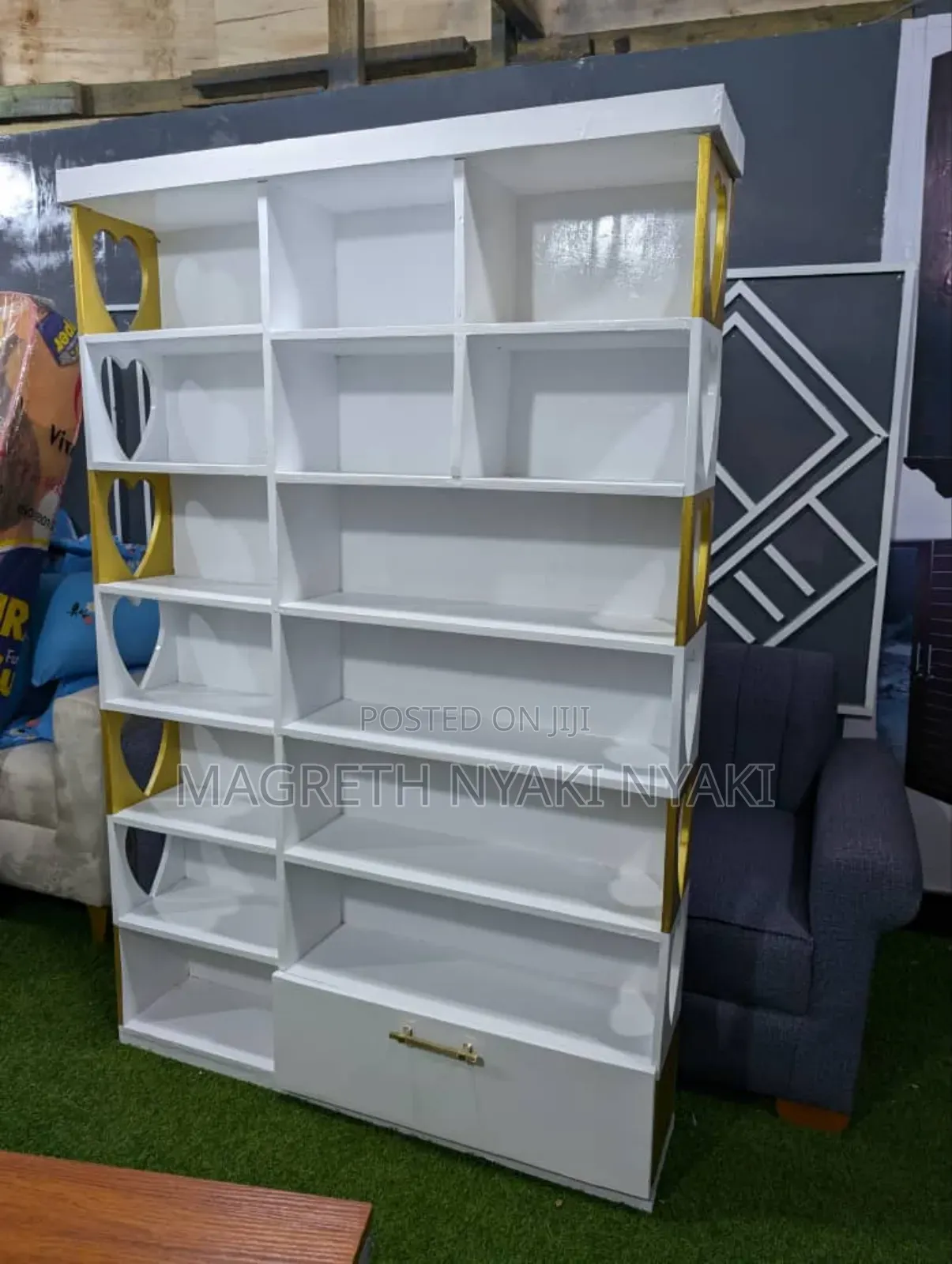 Shoerack Ya Kisasa Ya Kuwekea Viatu Na Pochi