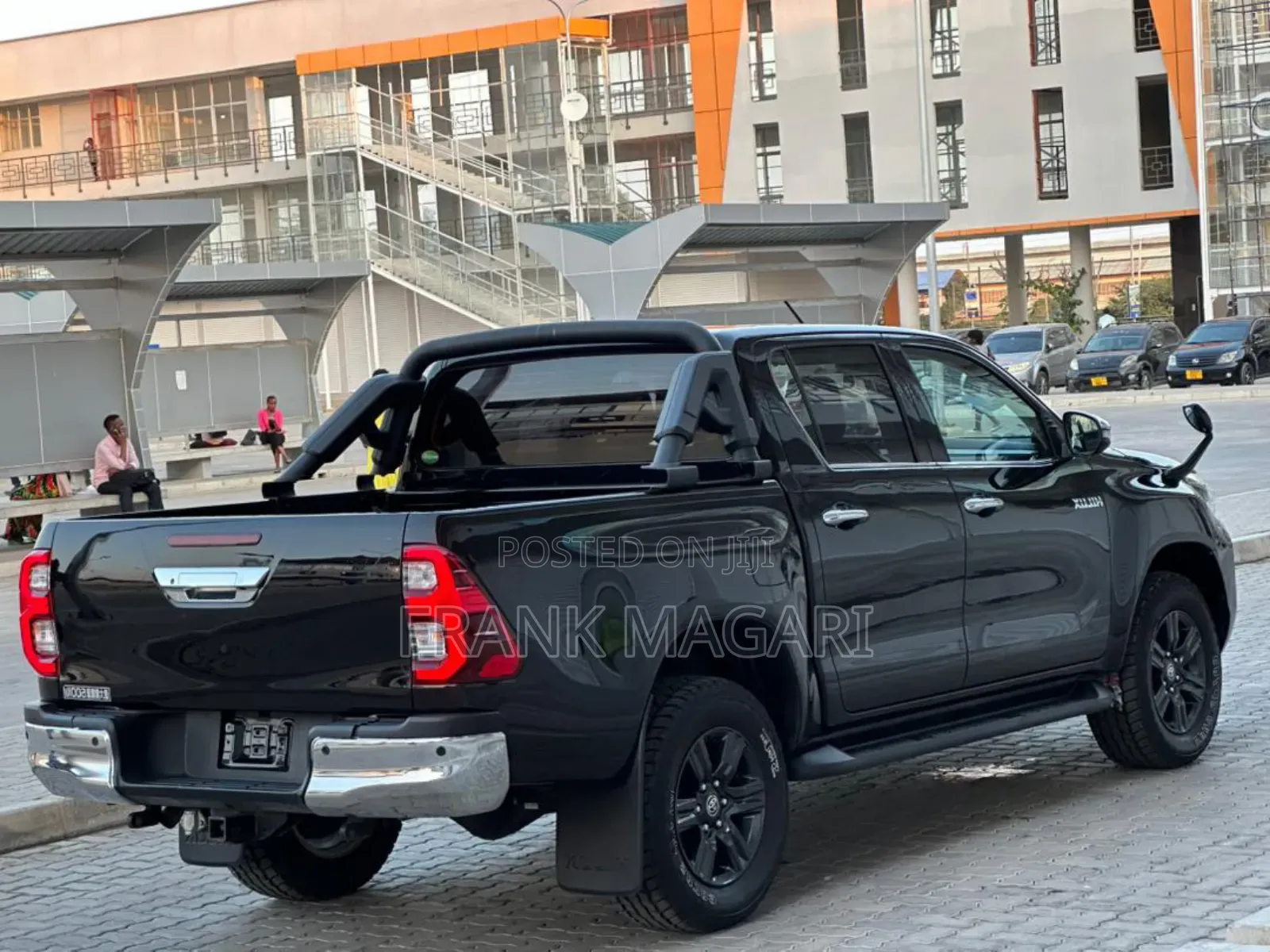 Toyota Hilux 2021 Black