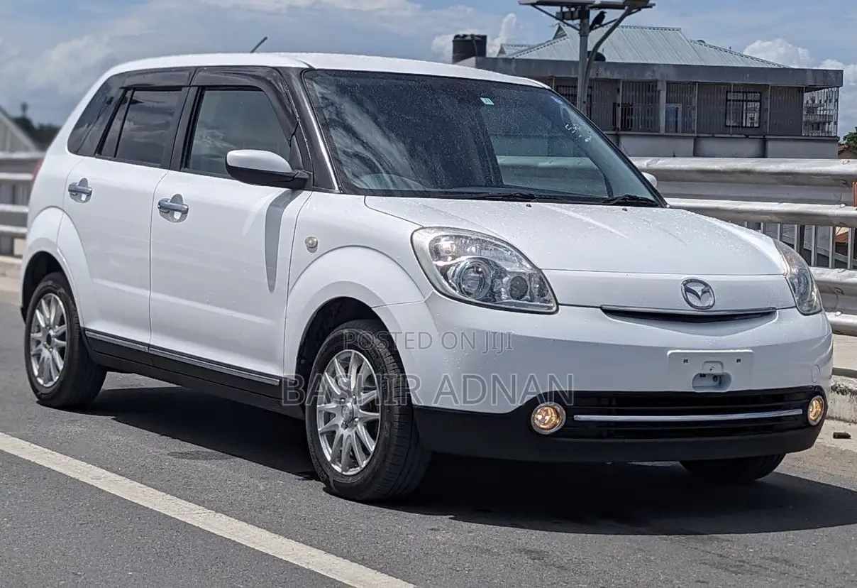 Mazda Verisa 2012 White
