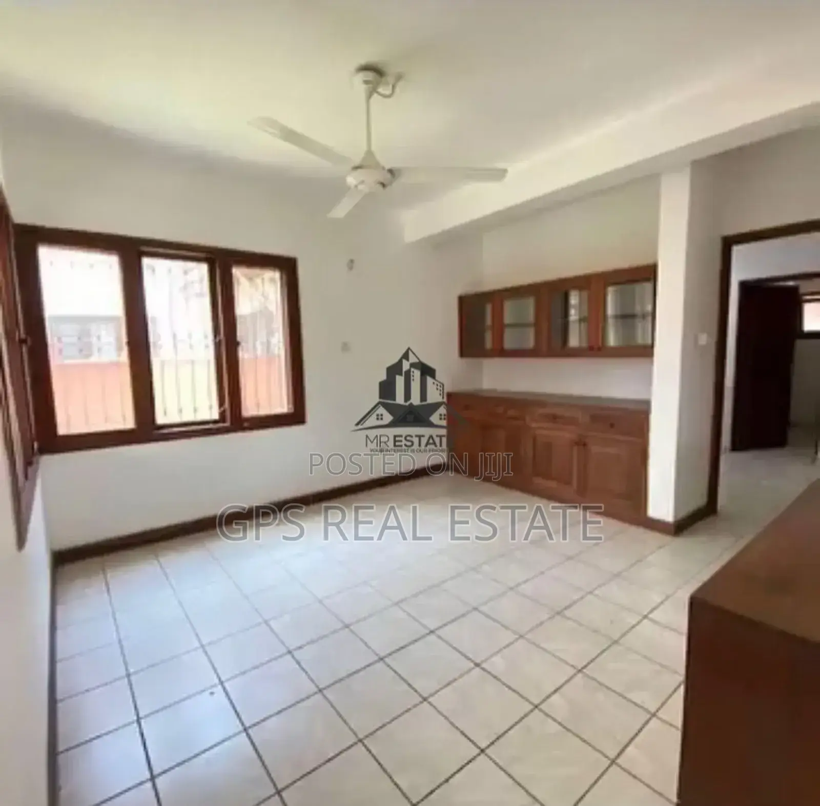 7bdrm House in Mikocheni, Kinondoni for sale