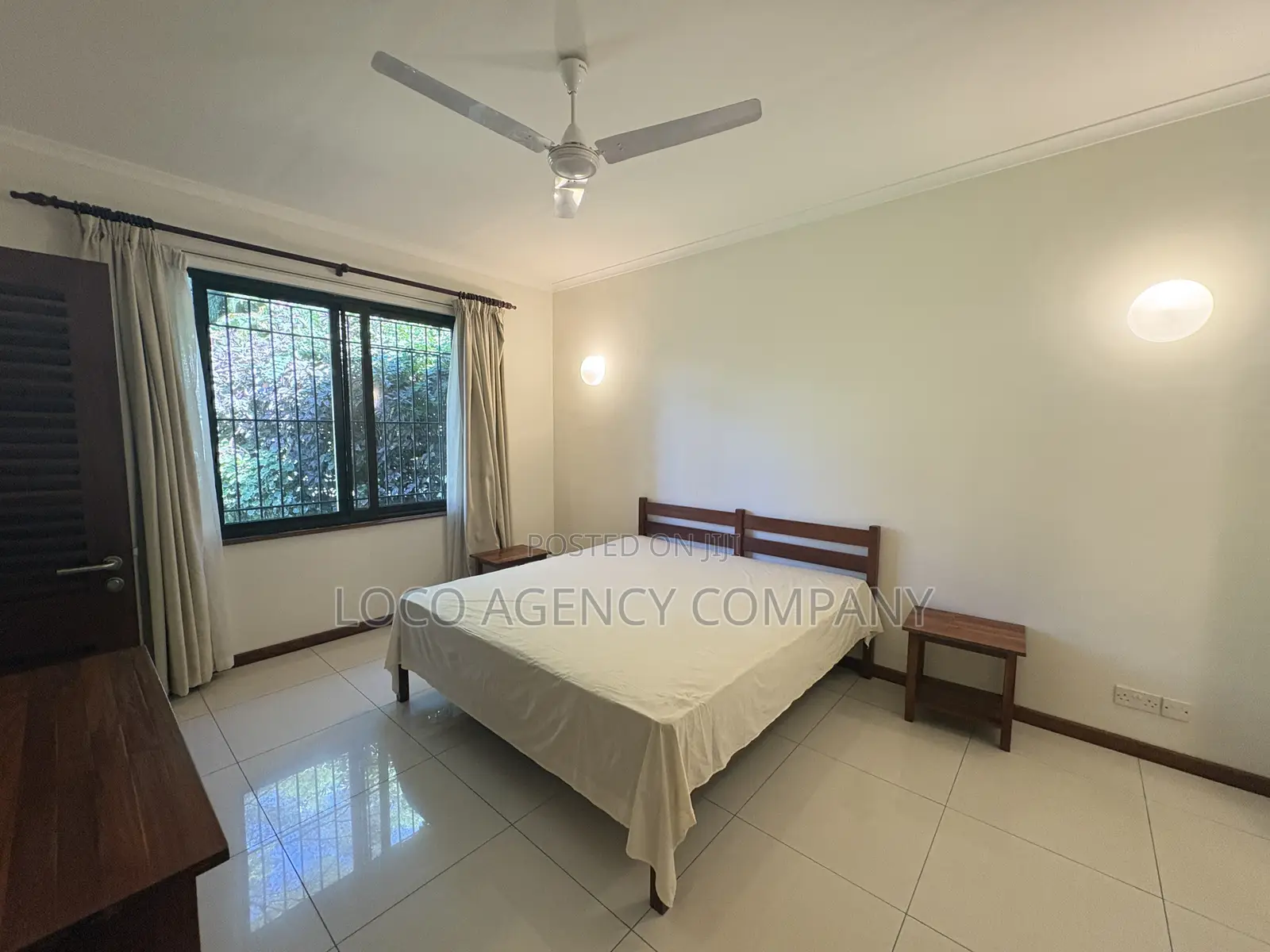 Furnished 4bdrm Villa in Trusted Real Estate, Oyster Bay for rent