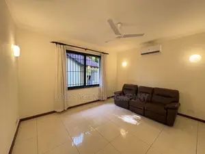 Furnished 4bdrm Villa in Trusted Real Estate, Oyster Bay for rent