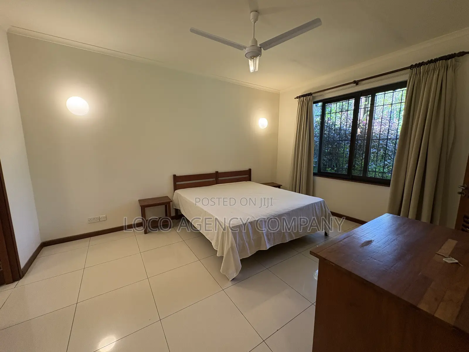 Furnished 4bdrm Villa in Trusted Real Estate, Oyster Bay for rent