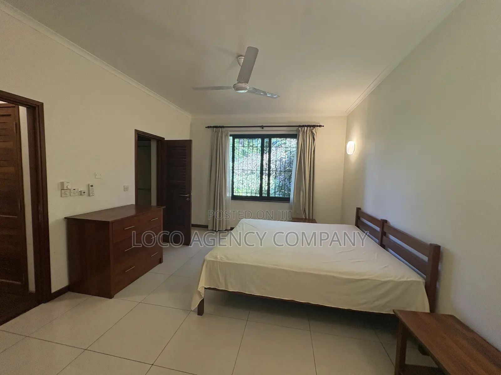 Furnished 4bdrm Villa in Trusted Real Estate, Oyster Bay for rent