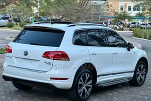 Volkswagen Touareg 2014 White