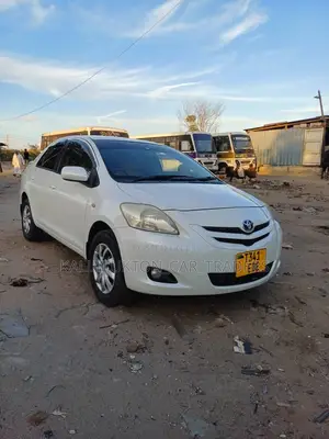 Toyota Belta 2005 White