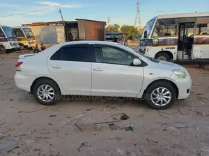 Toyota Belta 2005 White
