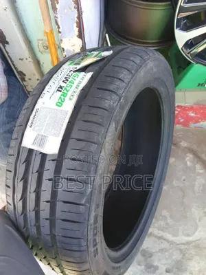 Rovelo Tire 245/75r20 From Cambodia
