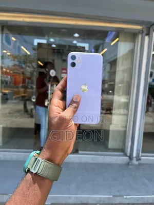 Apple iPhone 11 64 GB Purple