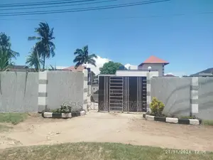 3bdrm House in Mbezi Beach Juliana, Kinondoni for sale