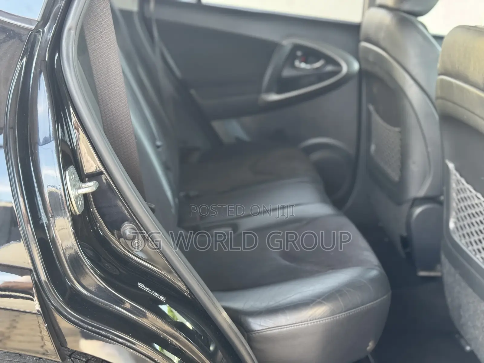 Toyota RAV4 2.5 2011 Black
