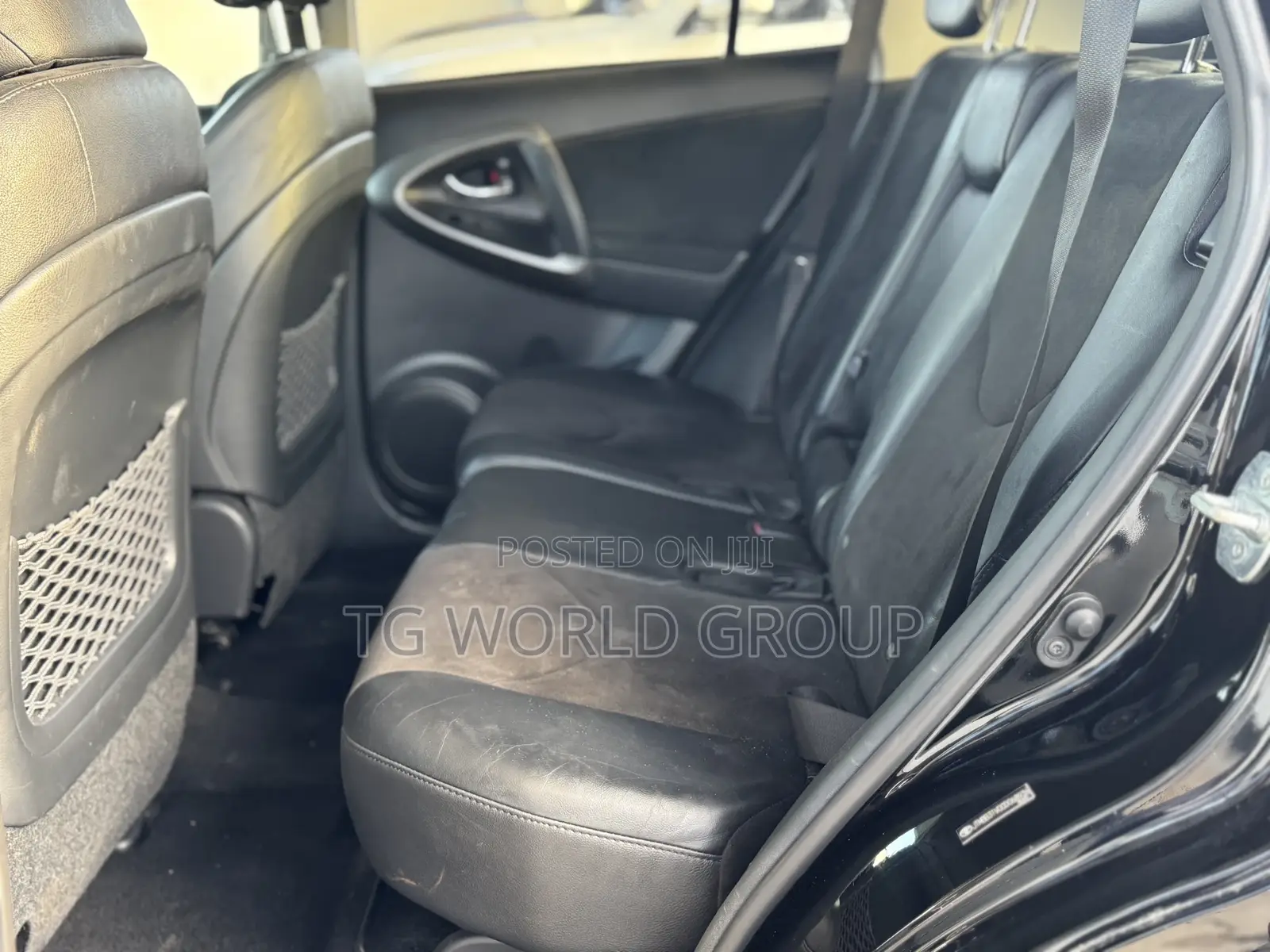 Toyota RAV4 2.5 2011 Black