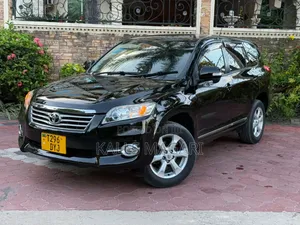 Toyota Vanguard 2011 Black