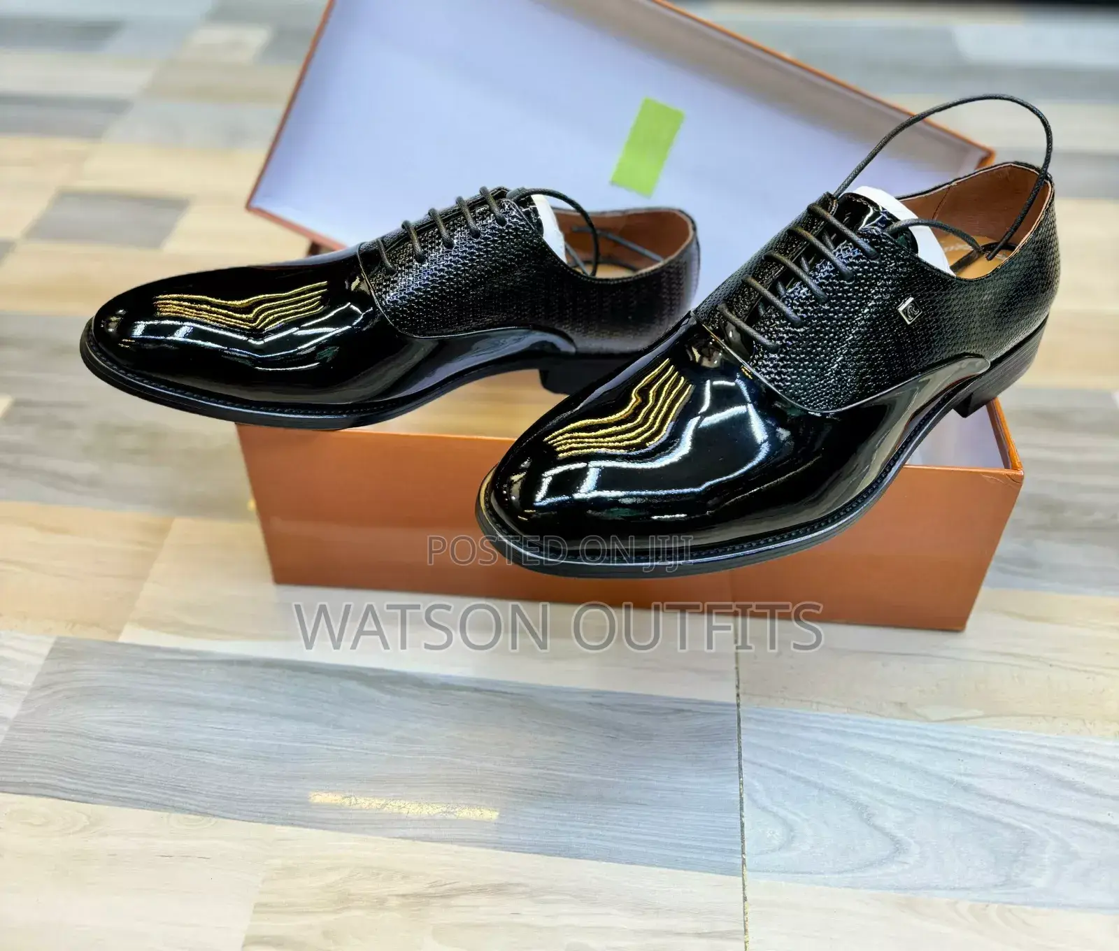 New Shoes/Footwears/Quality Outfits