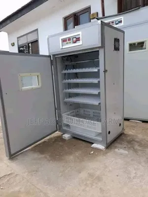 Incubator Hard Body 352 Super