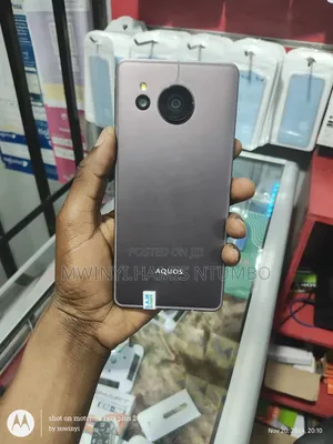 Sharp Aquos sense7 plus 128 GB Bronze