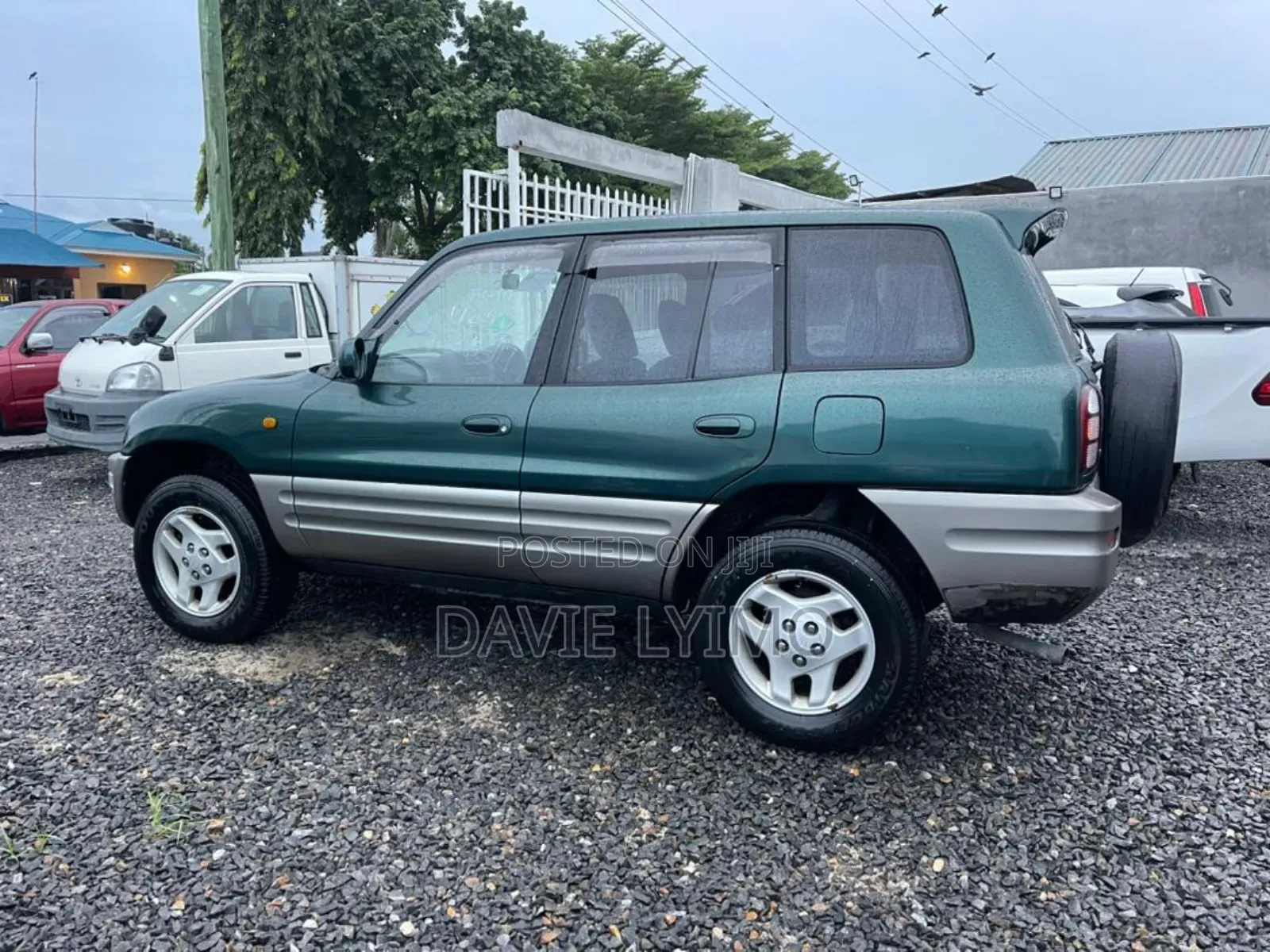 Toyota RAV4 Base 4x4 1999 Green