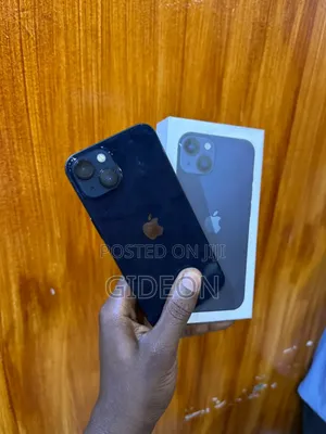 New Apple iPhone 13 128 GB Blue