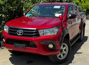 Toyota Hilux 2018 Burgundy