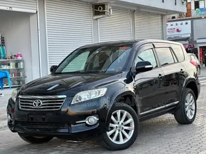 Toyota Vanguard 2010 Black