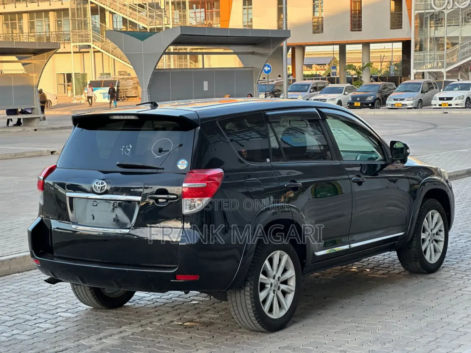 Toyota Vanguard 2010 Black