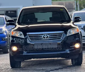 Toyota RAV4 2011 Black