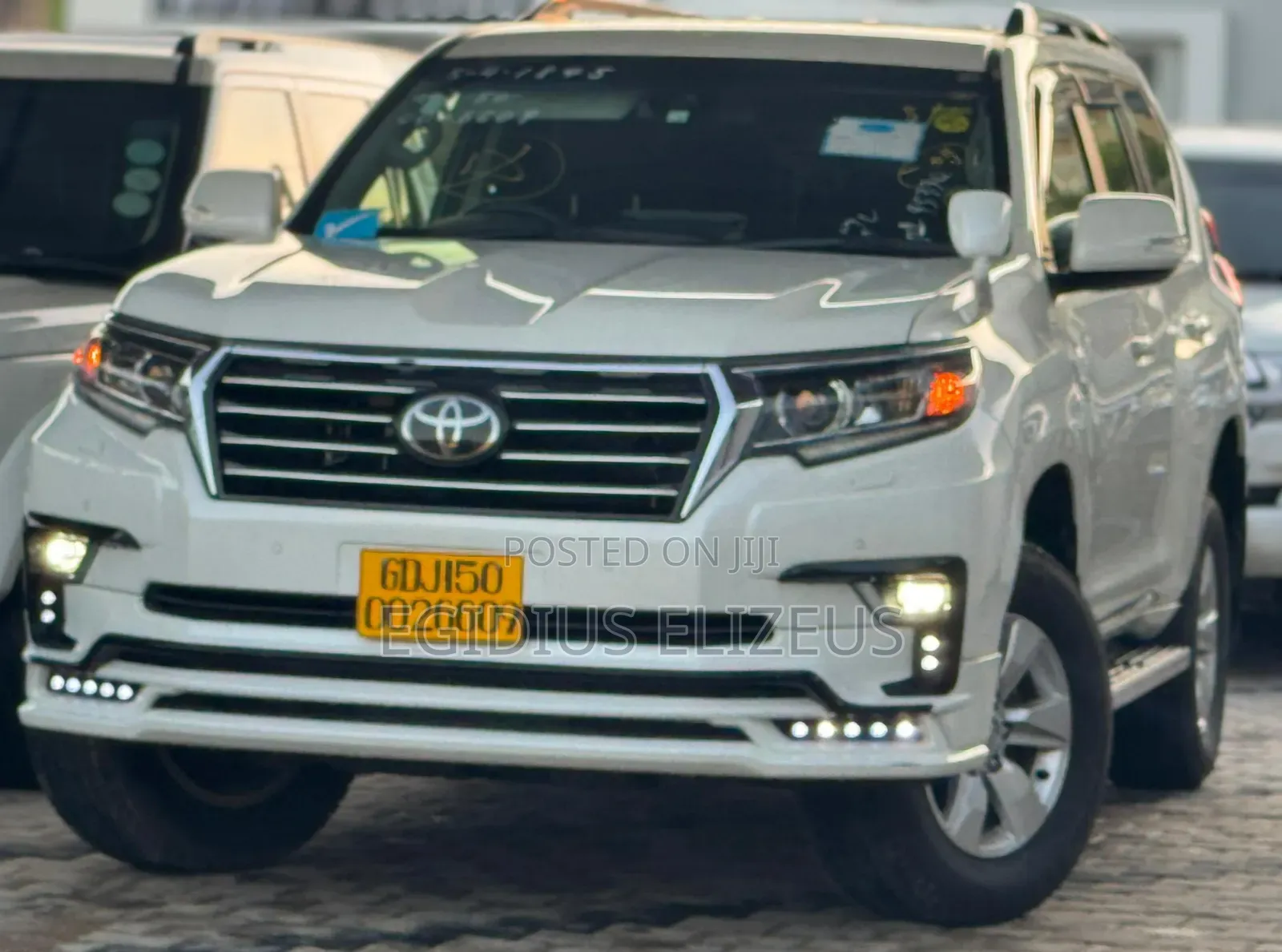 Toyota Land Cruiser Prado 2018 White