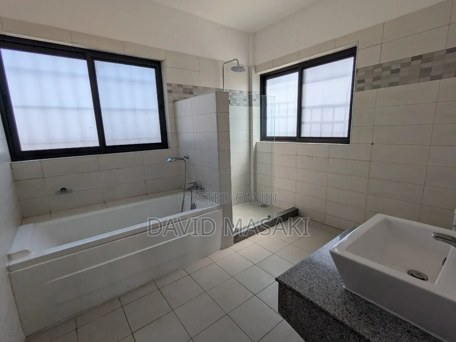 Furnished 3bdrm Villa in Peninsula Villas, Masaki for rent