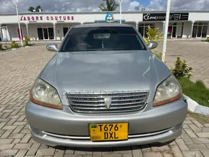 Toyota Mark II Blit 2004 Silver