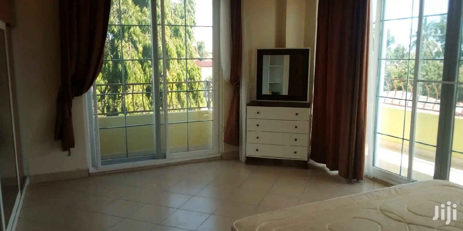 Luxury 2 Bedrooms Fully Furnished For Rent At Oysterbay