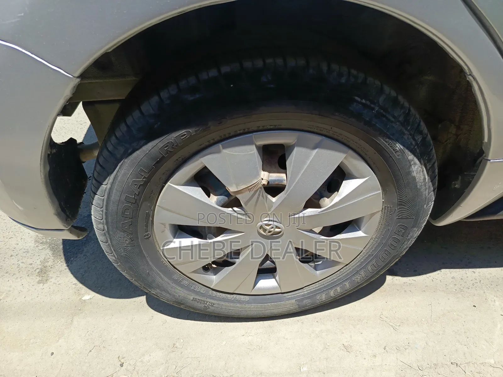 Toyota IST 2004 Silver