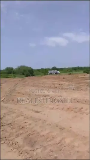 Chalinze Urban: 5,005 SQM Mixed Use Plot for Sale - Pwani