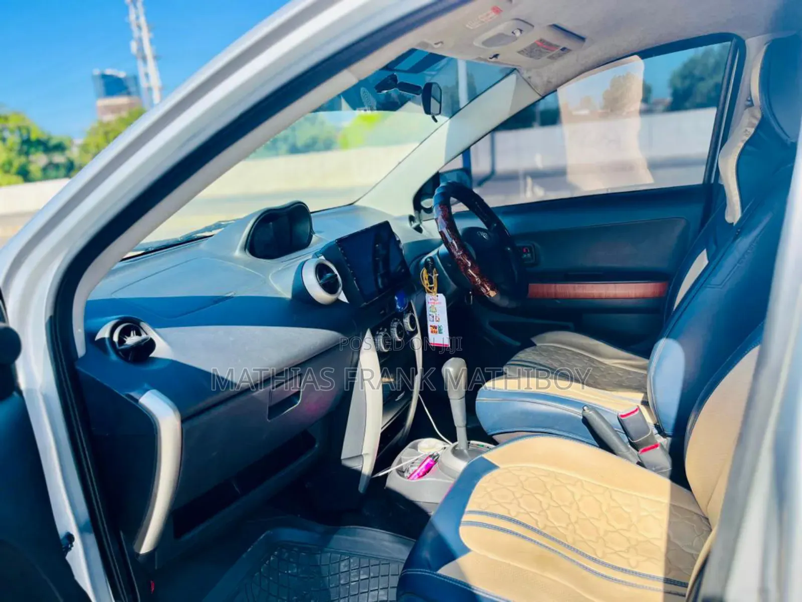 Toyota IST 2004 Silver