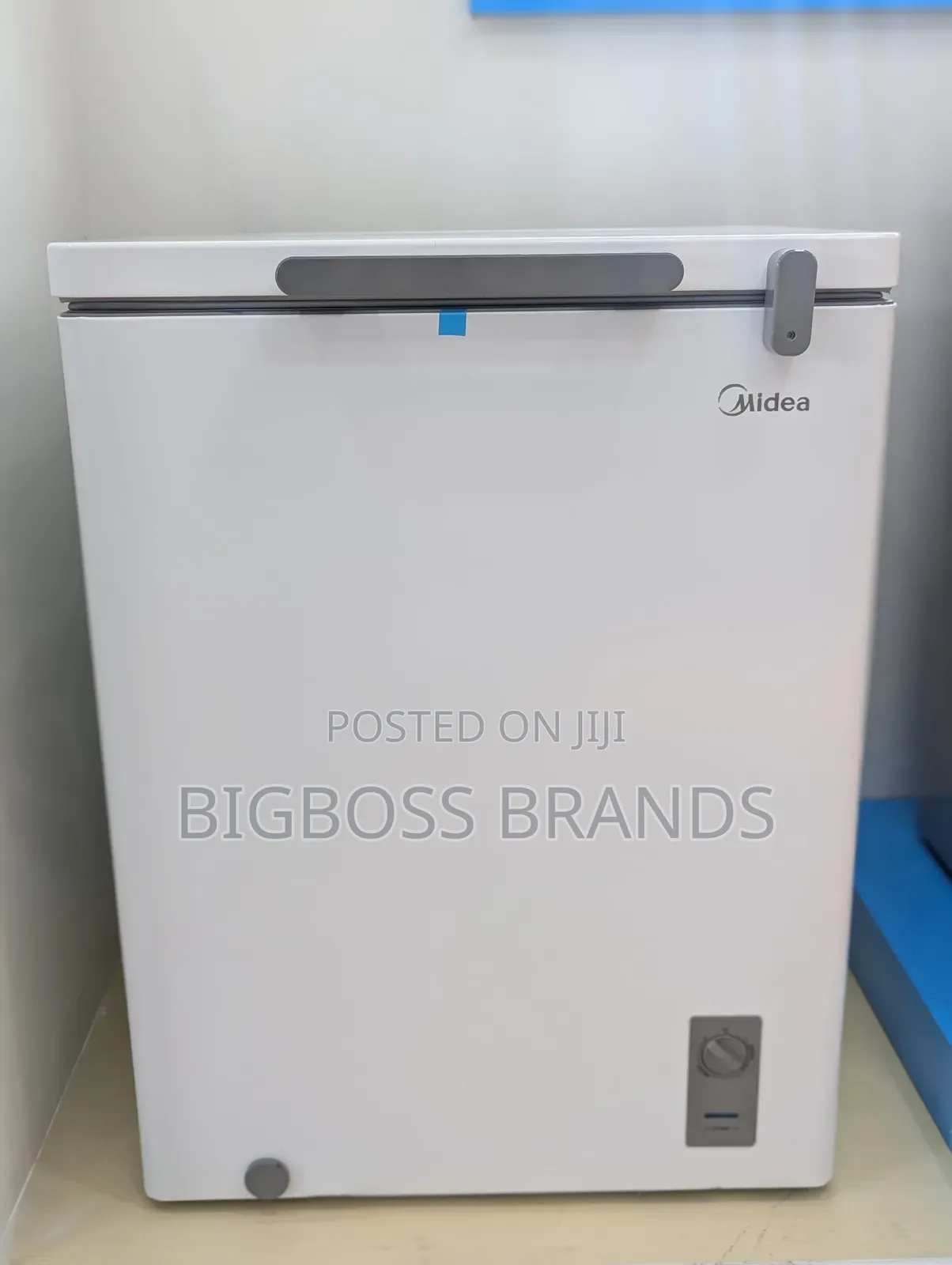 MIDEA Freezer 150 LT
