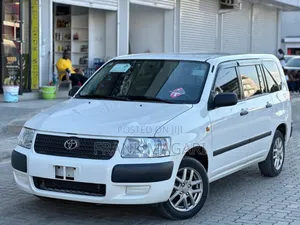 Toyota Succeed 2008 White
