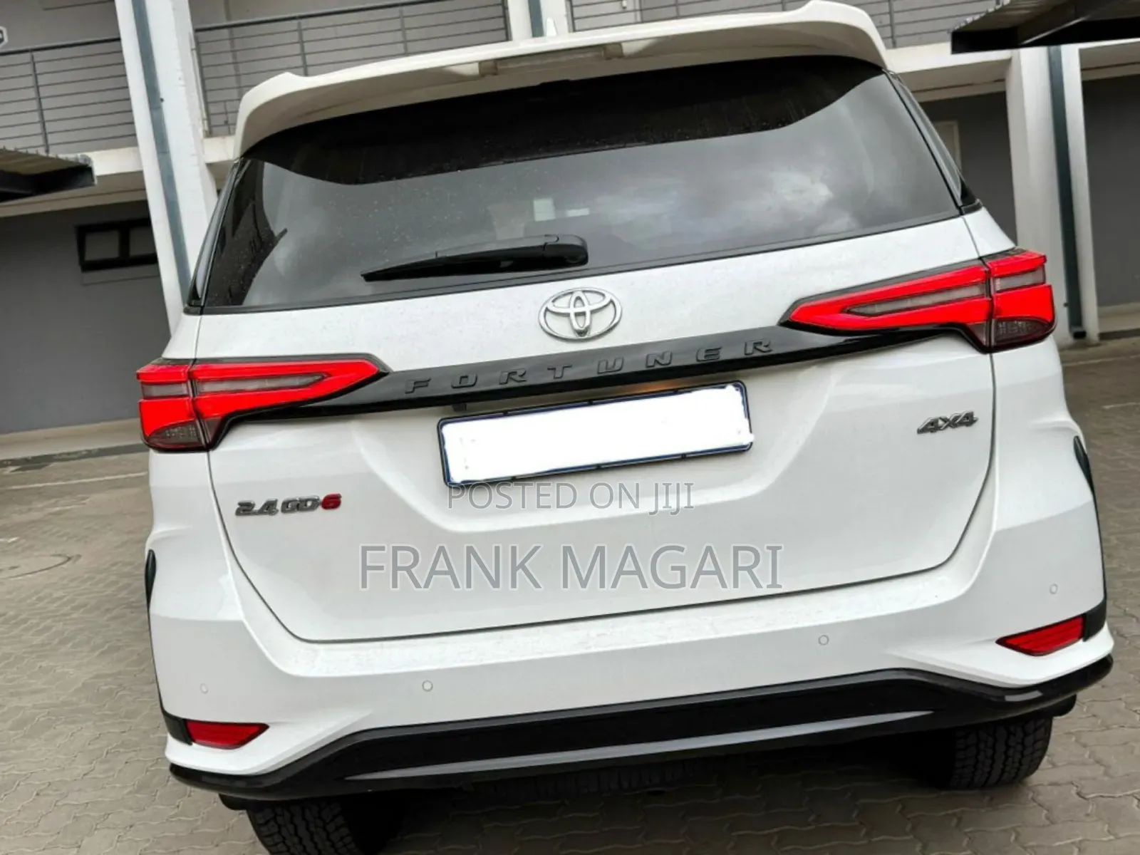 Toyota Fortuner 2023 White