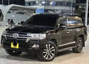 Toyota Land Cruiser 2011 Black