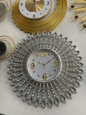 Quartz Fancy Silver Wall Clock